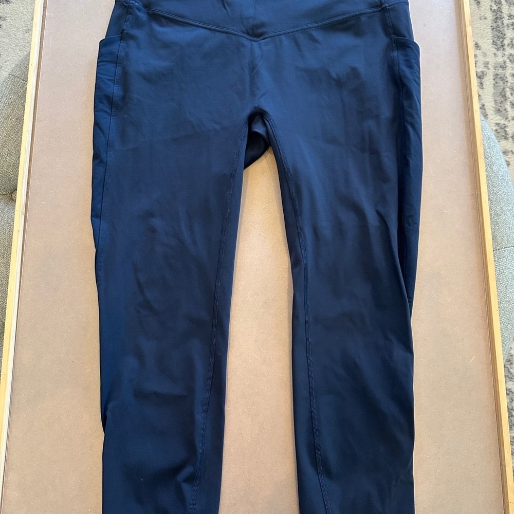 Align High-Rise Crop 21” Athletic Leggings